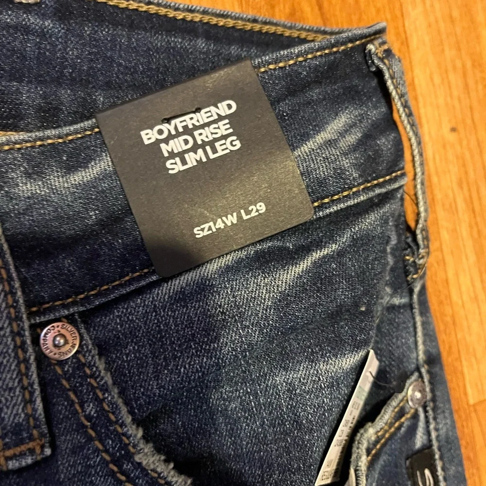 π NWT Silver Jeans Boyfriend Mid Rise Slim Leg Jeans, 14/29 - Picture 8 of 13